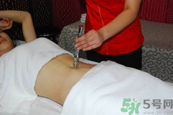 為什么說(shuō)秋季是艾灸養(yǎng)生最好的季節(jié)？秋季艾灸養(yǎng)生的注意事項(xiàng)