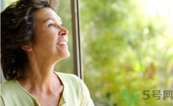 老人秋季如何養(yǎng)生？老人秋季養(yǎng)生吃什么好？