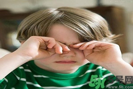 寶寶為什么會(huì)感染紅眼病？寶寶患紅眼病如何治療？