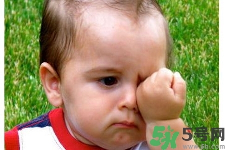 寶寶為什么會(huì)感染紅眼??？寶寶患紅眼病如何治療？