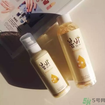 春雨水乳好用嗎？春雨蜂蜜水乳怎么樣？