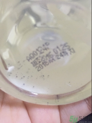 春雨卸妝水好用嗎？春雨卸妝水怎么使用？