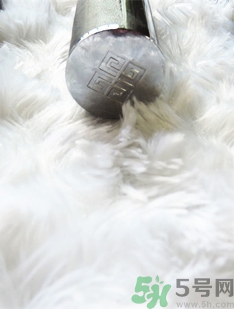 紀(jì)梵希小羊皮口紅多少錢?紀(jì)梵希小羊皮口紅專柜價格