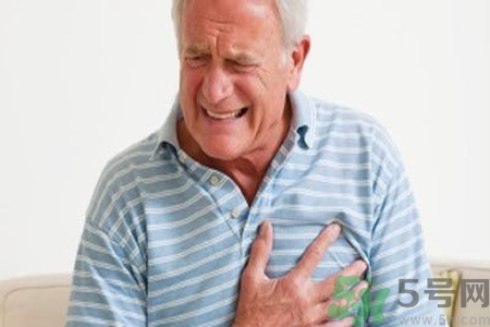 長期酗酒會引起心絞痛嗎？引起心絞痛的原因有哪些？