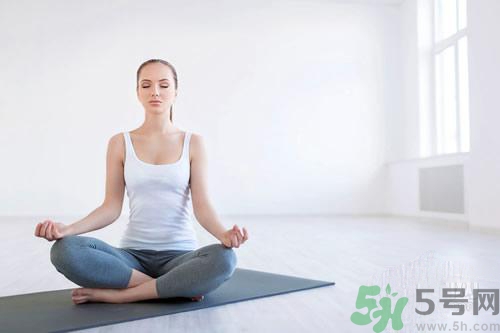 產(chǎn)后脾氣暴躁怎么回事？產(chǎn)后脾氣暴躁怎么辦？