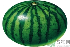 口腔潰瘍可以吃西瓜嗎？口腔潰瘍能不能吃西瓜？