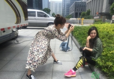 女生學(xué)攝影有前途嗎？女生學(xué)攝影怎么樣？