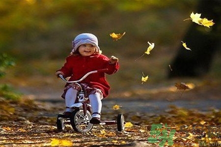 秋燥的表現(xiàn)是什么？小孩如何預(yù)防秋燥？