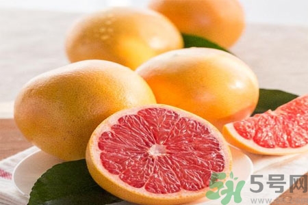 過敏性鼻炎可以吃葡萄柚嗎？過敏性鼻炎能不能吃葡萄柚？
