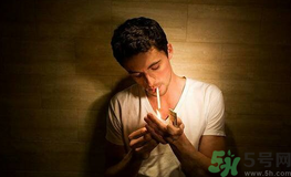 上廁所抽煙好嗎？上廁所抽煙有什么害處？