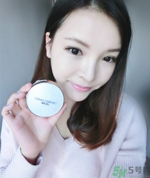 age20s粉底霜怎么樣？age20s粉底霜好用嗎？