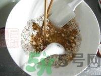 五仁月餅是哪五仁？五仁月餅是哪五種材料？