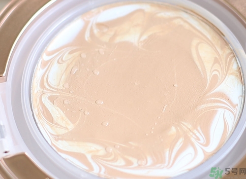 age20s粉底霜怎么樣？age20s粉底霜好用嗎？