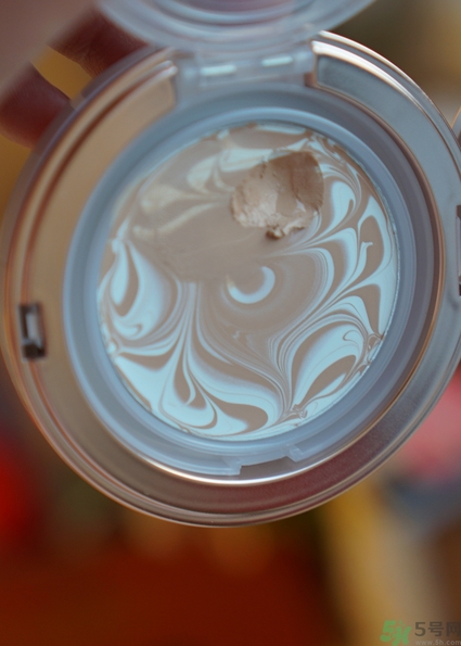 age20s粉底霜怎么樣？age20s粉底霜好用嗎？