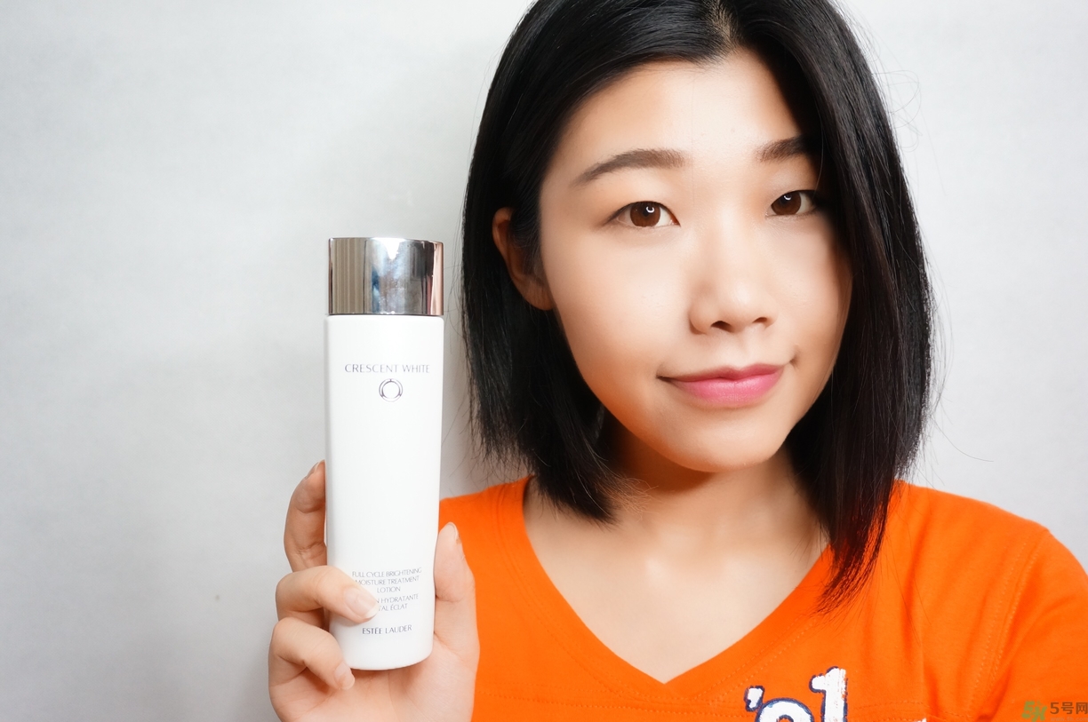 雅詩(shī)蘭黛晶透沁白淡斑精粹水怎么樣？雅詩(shī)蘭黛淡斑水好用嗎？