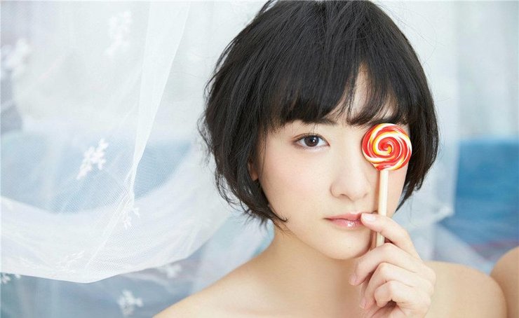 有人夸你漂亮怎么回復別人？別人夸你帥怎么回答？