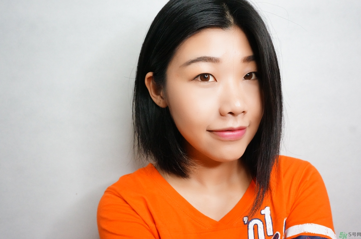 雅詩(shī)蘭黛晶透沁白淡斑精粹水怎么樣？雅詩(shī)蘭黛淡斑水好用嗎？