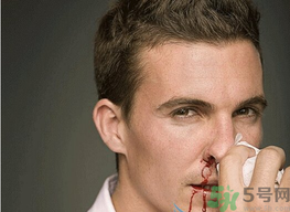 秋季鼻子出血是怎么回事？秋季鼻子出血怎么辦？