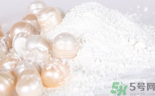 珍珠粉可以直接涂臉嗎?珍珠粉能直接涂在臉上嗎? 珍珠粉可以直接涂臉嗎?珍珠粉能直接涂在臉上嗎?