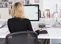 對著電腦久了頭痛是怎么回事？對著電腦頭痛怎么辦？