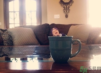 口吃怎么克服？口吃和舌頭有關系嗎？