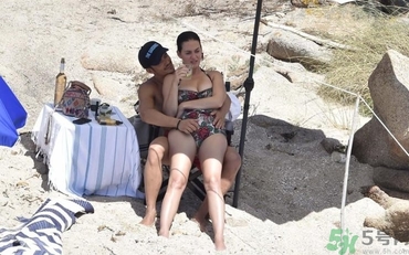 口吃是什么原因造成的？說(shuō)話口吃是什么原因？