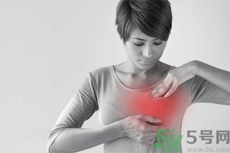 哺乳期乳房有硬塊疼痛怎么辦？如何預(yù)防哺乳期乳房有硬塊？