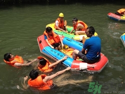 漂流可以戴隱形眼鏡嗎?漂流戴隱形眼鏡方便嗎 漂流可以戴隱形眼鏡嗎?漂流戴隱形眼鏡方便嗎