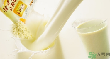 豆奶和茶能一起吃嗎?豆奶和茶一起喝會(huì)怎么樣 豆奶和茶能一起吃嗎?豆奶和茶一起喝會(huì)怎么樣