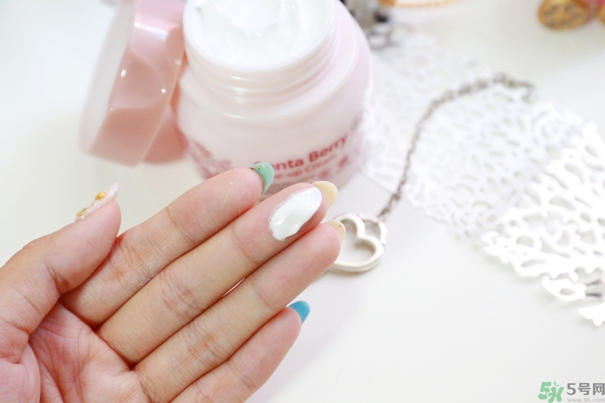 悅芙媞素顏霜怎么樣？悅芙媞素顏霜好用嗎？