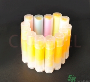 潤(rùn)唇膏怎么做？潤(rùn)唇膏自制方法