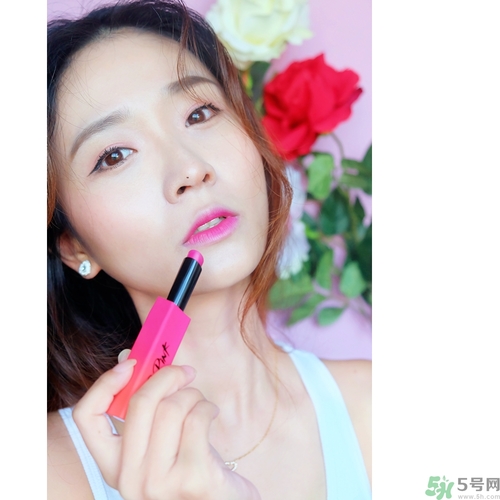 崔雪莉妝容化妝教程 夏天出門化什么妝好？