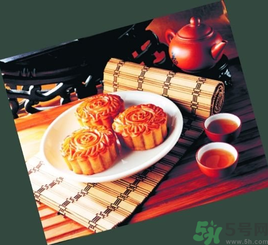 月餅過了保質期還可以吃嗎？如何延長月餅的保質期？