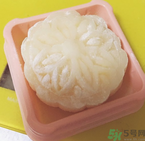 冰皮月餅怎么吃？冰皮月餅怎么吃對(duì)身體好