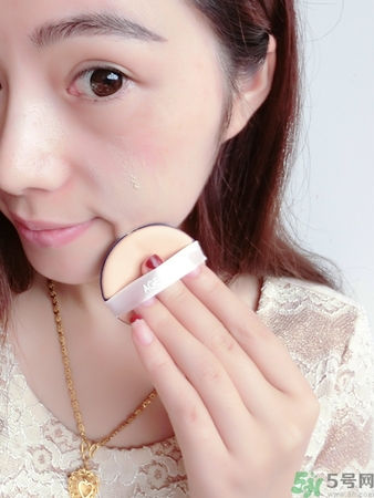 age20s粉底好還是赫拉氣墊好？