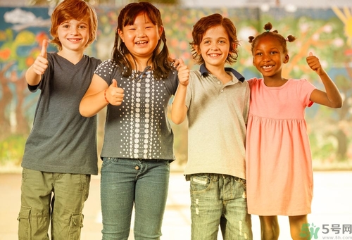 怎么讓女孩子喜歡自己？怎么讓男孩子喜歡自己？