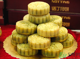 寶寶可以吃月餅嗎？寶寶吃月餅注意事項(xiàng)