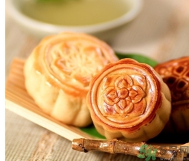 月餅可以用微波爐烤嗎？怎么用微波爐做月餅？