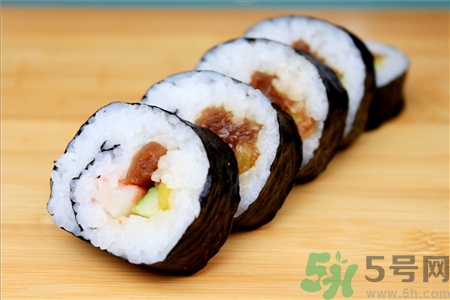 香脆豬肉芝士壽司卷怎么做?豬肉芝士壽司卷的做法 香脆豬肉芝士壽司卷怎么做?豬肉芝士壽司卷的做法