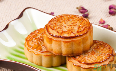 吃月餅不會長痘痘嗎？長痘痘可以吃月餅嗎？