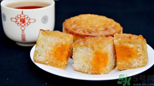 月餅吃多了會怎么樣？哪些人不宜吃月餅？