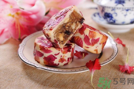 月經(jīng)期間可以吃月餅嗎？月經(jīng)期間吃月餅會(huì)長(zhǎng)胖嗎？