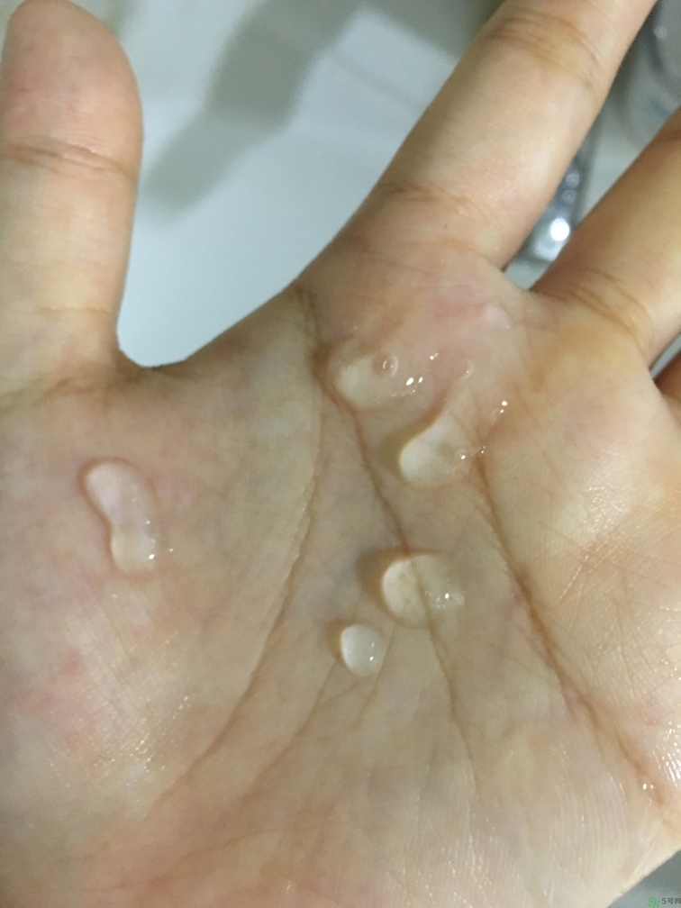 春雨和水光面膜哪個好？春雨面膜和水光面膜哪個好？