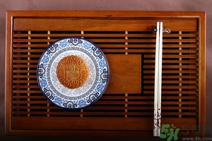 孕婦能吃月餅嗎？哺乳期可以吃月餅嗎？