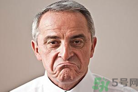 男性更年期的表現(xiàn)有哪些？怎么判斷男性更年期？