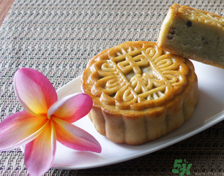 高血脂可以吃月餅嗎？高血脂吃什么食物好？