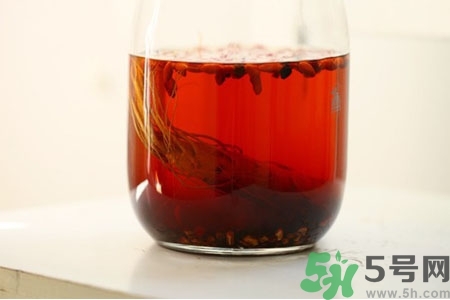 藥酒的好處有哪些？長期喝藥酒的好處有什么？