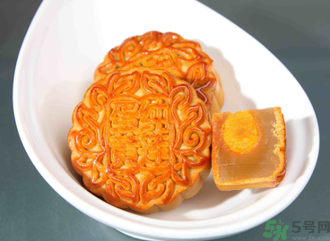 孕婦可以吃蓮蓉月餅嗎？孕婦吃月餅注意事項(xiàng)