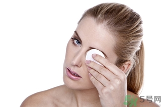 bb霜脫妝怎么辦？bb霜怎么卸？