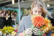 花粉過敏的表現(xiàn)是什么？如何有效的預防花粉過敏？